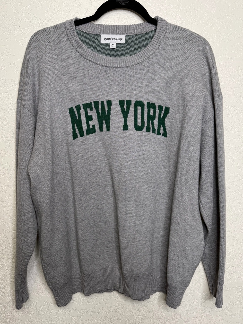 Urban Weekend New York Daydreamer Boyfriend Crewneck Womens Sz XL Grey Green